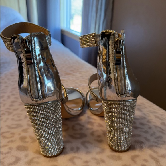 Windsor High Heels - Picture 5 of 6